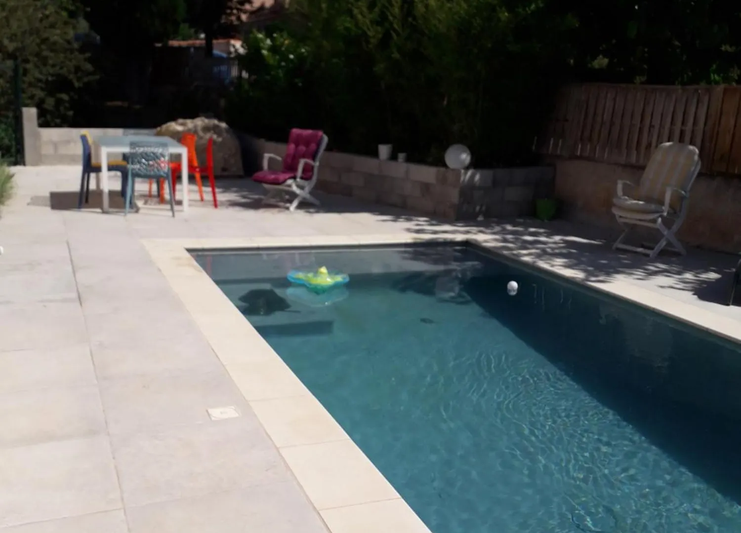 Chambre 1 Bouc-Bel-Air Homestay